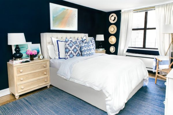 dark-blue-bedroom-nyc-paintzen